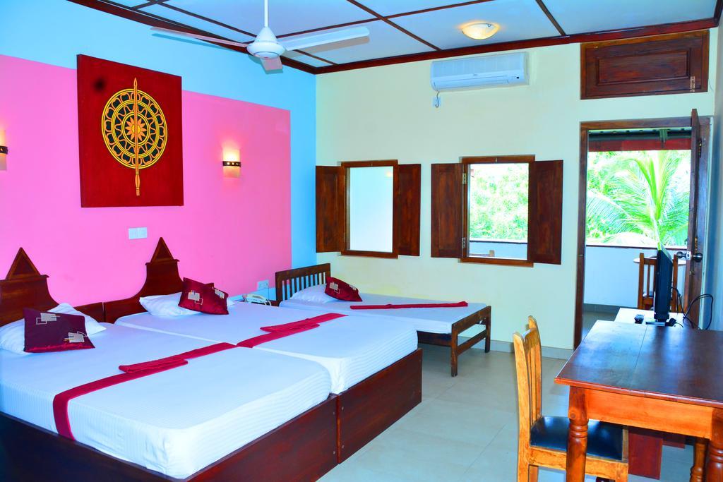 The Triangle Hotel Anuradhapura Kültér fotó